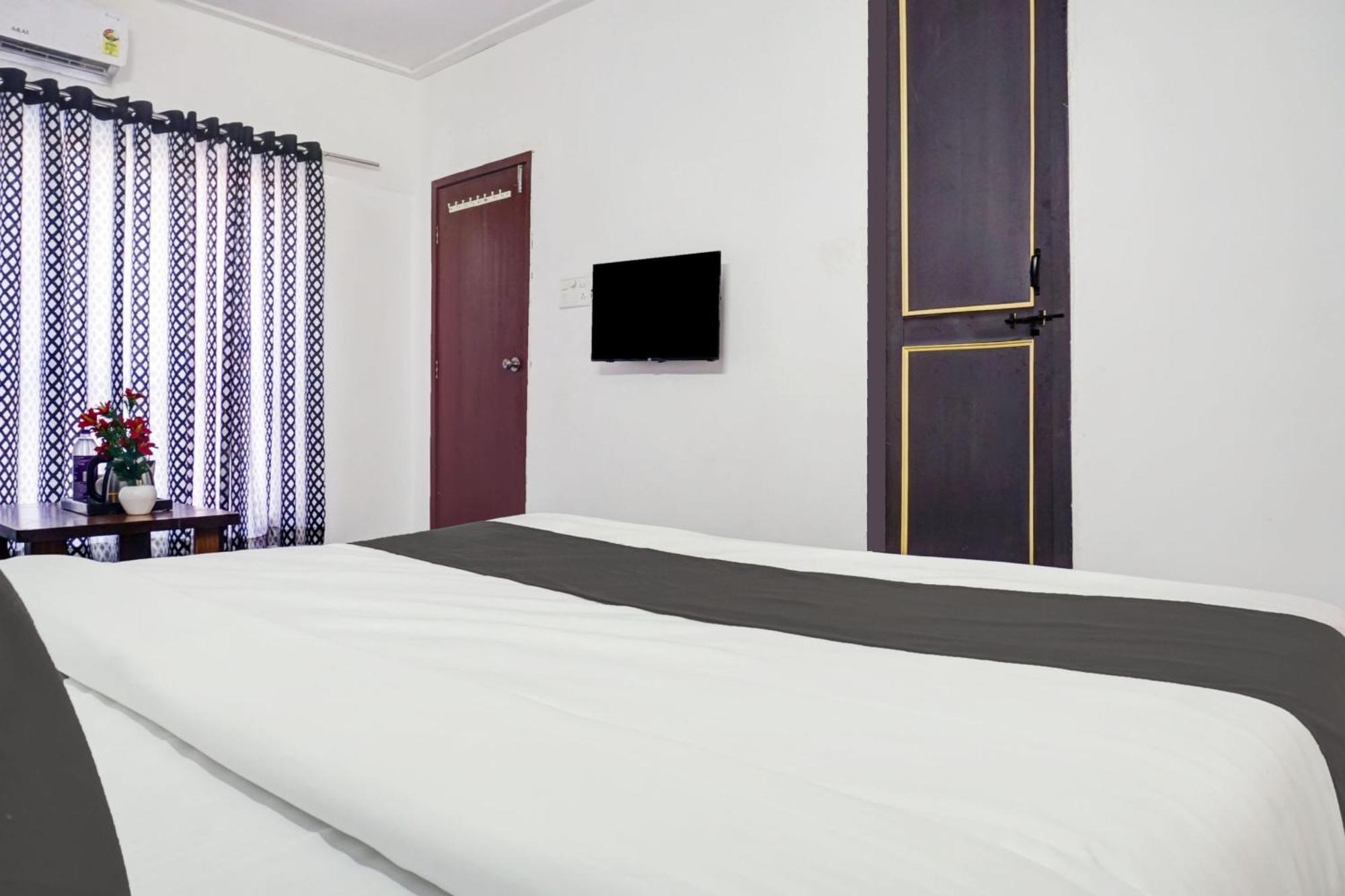 Hotel O Nisarg Villa 푸네 외부 사진